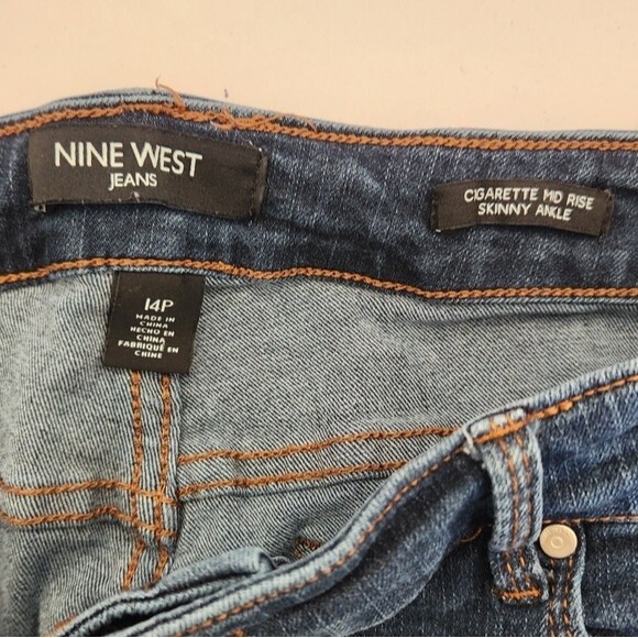 Nine West Cigarette Mid Rise Skinny Ankle Jeans - Picture 2 of 6